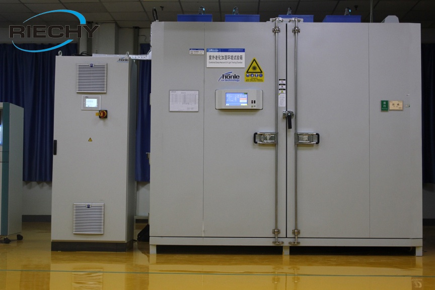 UV damp heat (double 85) aging test chamber