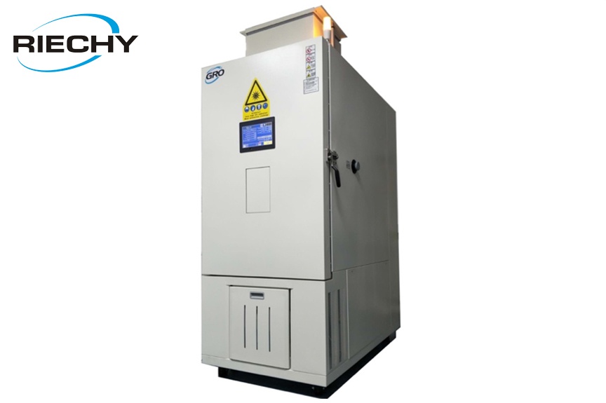 UV humidity-freeze aging test chamber